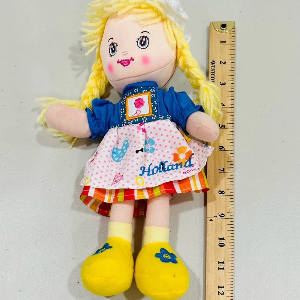 Holland Girl Dolls 12”‎ Excellent Used Condition